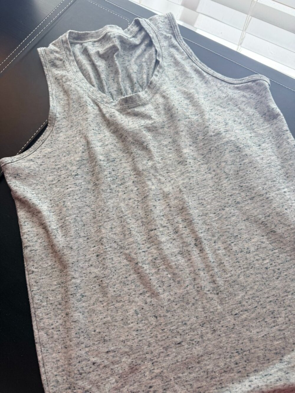 Athleta Heathered Gray Tank Top S Gathered Keyhole Back Lightweight Speckled